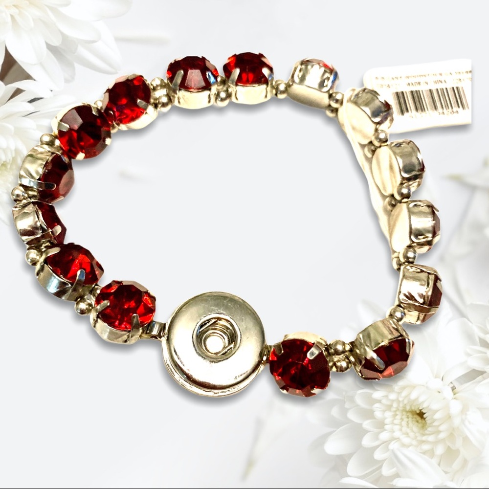 Red crystal bracelet for snap button